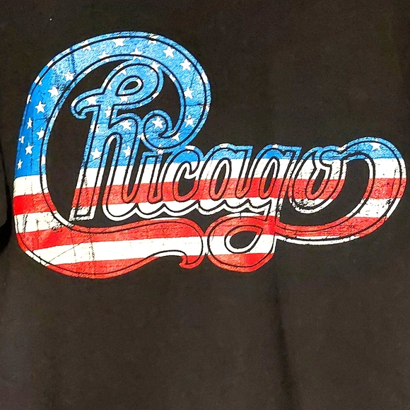 2018 Chicago Men's Black Short Sleeved Graphic Band Tour T-shirt EUC Size M - Picture 3 of 6